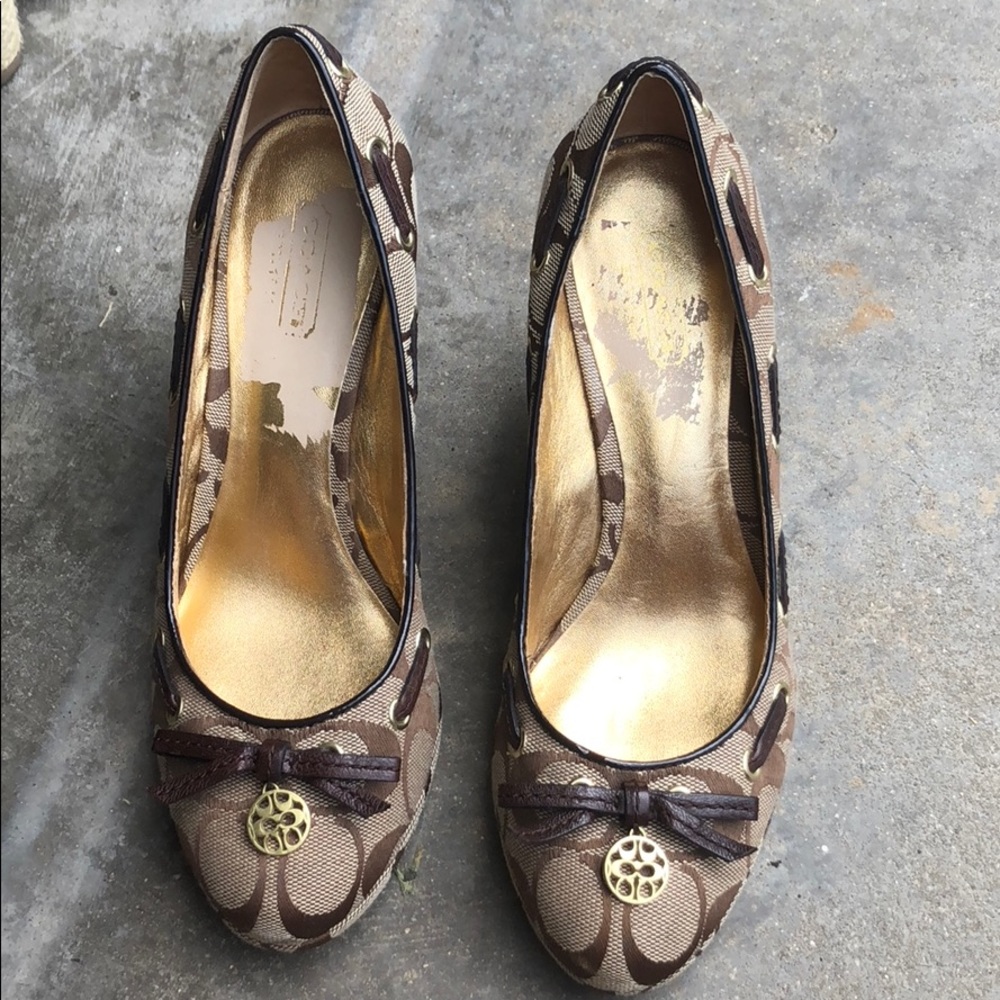 Coach wedges